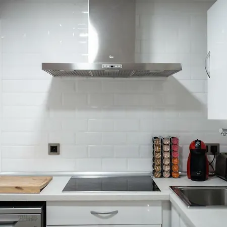 Nice + Free Parking Apartment San Sebastian