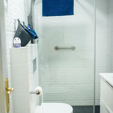 Nice + Free Parking Apartment San Sebastián
